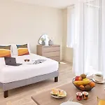 Quality Les Docks 아파트호텔 르아브르