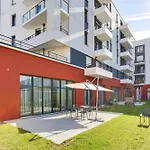 Quality Les Docks 아파트호텔