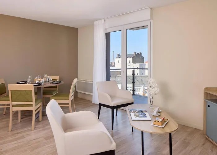 Apartahotel Quality Les Docks 3*