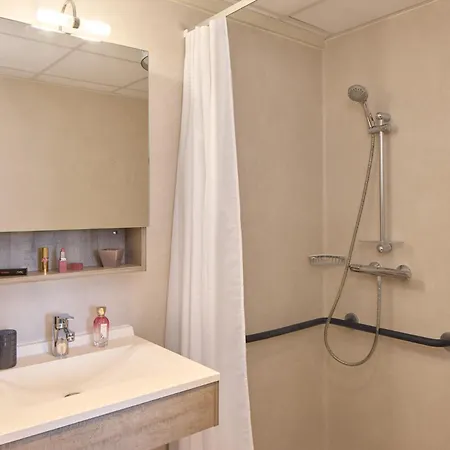 Zenitude Quality Les Docks 3*