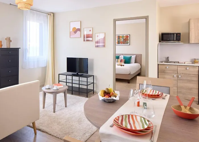 Quality Les Docks 3*