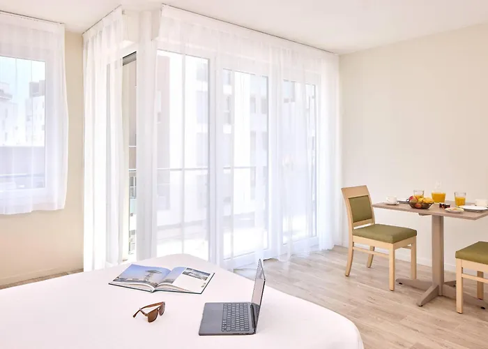 Aparthotel Quality Les Docks Le Havre